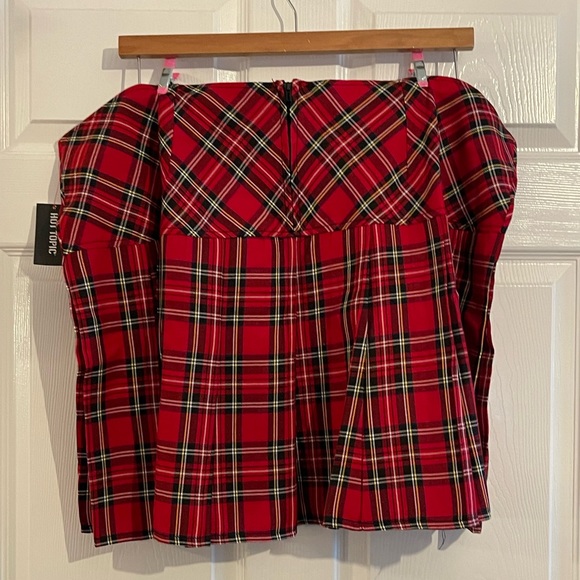 Hot Topic Plaid Skirt - Picture 2 of 4